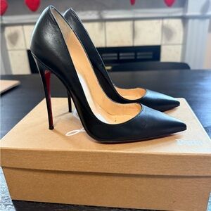 Neiman Marcus  Black Red Louis Vuitton